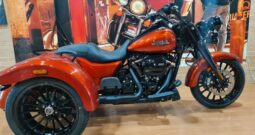 HARLEY DAVIDSON Freewheeler